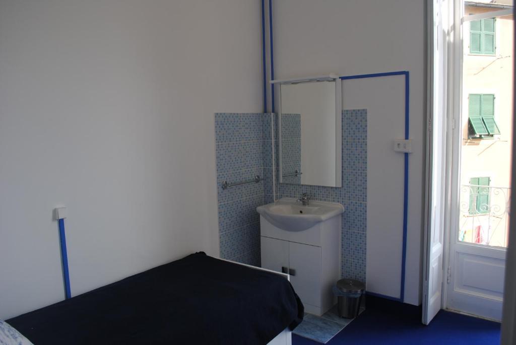Olympia Hotel 2*